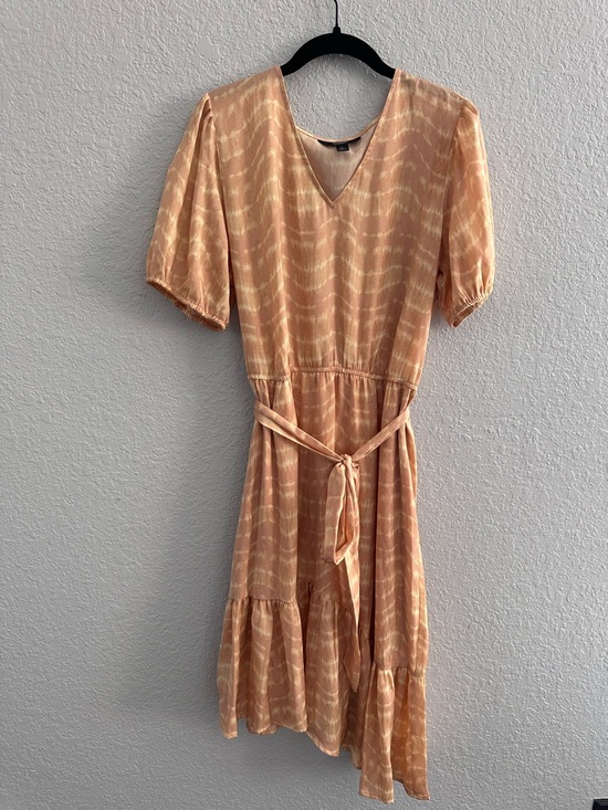 Simply Vera Vera Wang Dresses & Skirts - Simply Vera Wang Peach Tie Dye Midi Dress Size Large Boho Puff Sleeve Belted